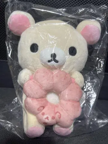 도넛 마쿠마쿠 봉제 인형 (리락쿠마 x 미스터 도넛 코리락쿠마