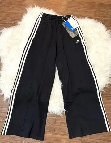 아디다스 SNIDEL [adidas Originals] 스웨트 팬츠