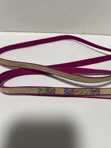 허리띠 다색 무늬