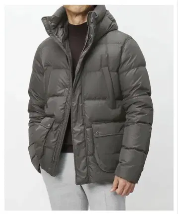 [ 최종 가격 인하 ] Herno 다운 자켓 46