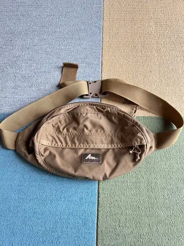 BEAMS 별주 GREGORY tailmate S 코요테