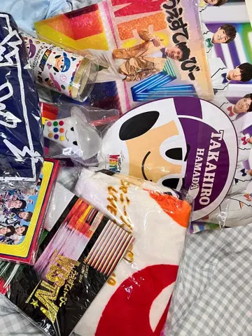 WESTV 라이브 투어 2019 굿즈 세트