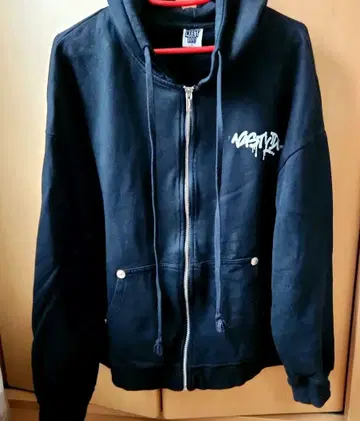 NASTYDOG 나스티도그 블랙 후드티 1 사이즈