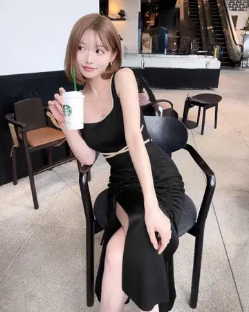 Rady 바이컬러 맥시 원피스 블랙