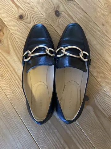 블랙 로퍼 체인 디테일 37