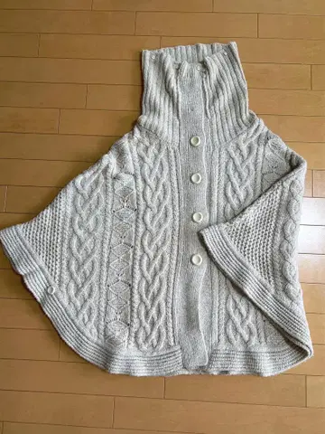 AUSTIN REED 케이블 짜임 니트 판초 케이프