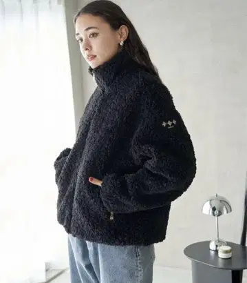 미사용 새상품 TATRAS 타트라스 LUELA 루에라 블랙 01 사이즈