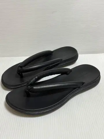 cesse ADAM ET ROPE 컴포트 가죽 터치 플립플랍