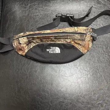 THE NORTH FACE 카모플라쥬 바디백