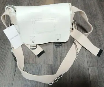 자딕앤볼테르 숄더백