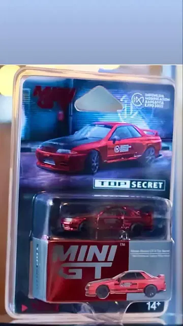 MINI GT TOP SECRET R32 RED crome