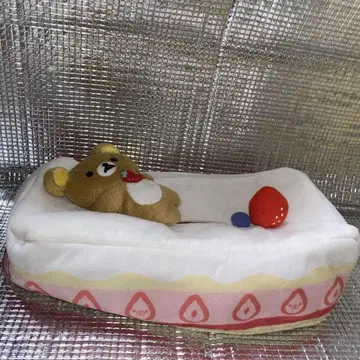 리락쿠마 스트로베리 파티 티슈 케이스