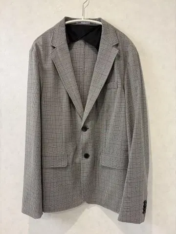 새상품급 남성용 ZARA 체크 무늬 자켓 XL 사이즈