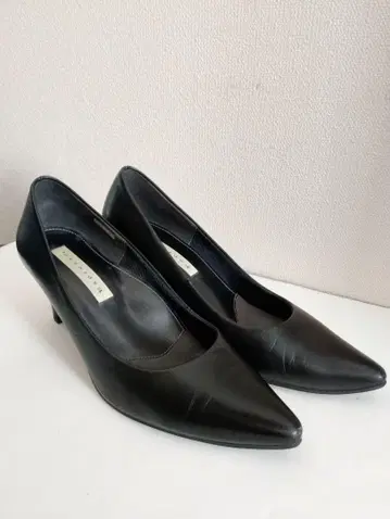 고베 뷰포트 블랙 펌프스 24cm