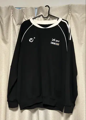 블랙 래글런 슬리브 트레이닝복