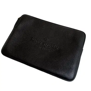 새상품급 케이트 스페이드 가죽 노트북 가방 PC 케이스 블랙 레어