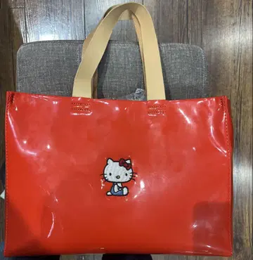 헬로키티 토트백 빨간색