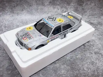 오토아트 1/18 벤츠 190E EVO2 AMG