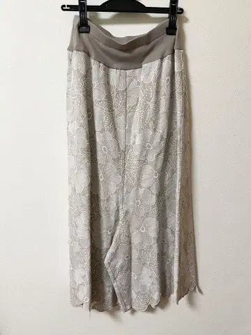 비어즐리 beardsley 와이드 팬츠 꽃무늬 자수