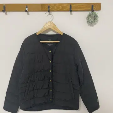 빔즈 하트 프렌치 숏 다운 자켓
