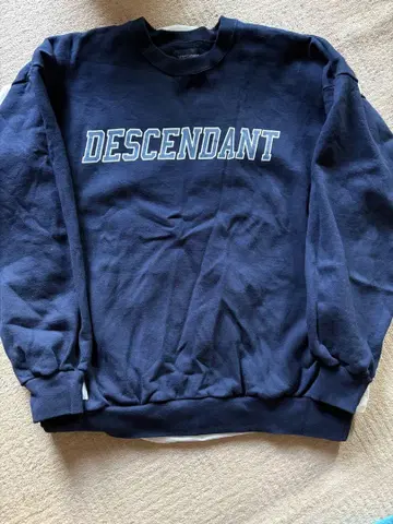 DESCENDANT 네이비 로고 맨투맨 사이즈 3
