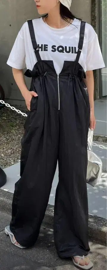 새상품급 차오패닉 티피 광택 나일론 허리 개더 서스펜더 팬츠 블랙