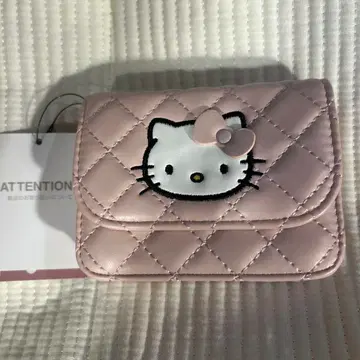 로리즈팜 헬로키티 퀼팅 카드 케이스 키 참 핑크