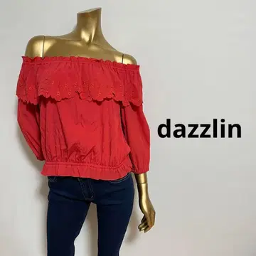 [ 2564 ] dazzlin 자수 오프숄더 상의 F