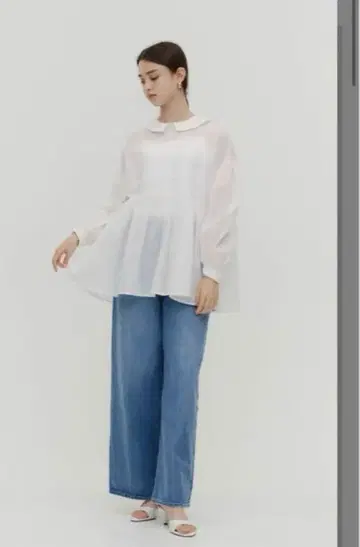 yori 플랫 칼라 시어 블라우스