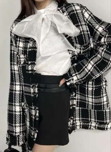 다리치 체크 프린지 트위드 자켓 black 블랙