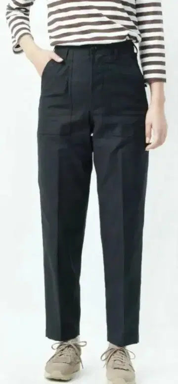 신존 베이커 팬츠 블랙 P0