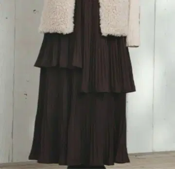 시마무라 yumi 랜덤 플리츠 스커트 브라운 L 사이즈