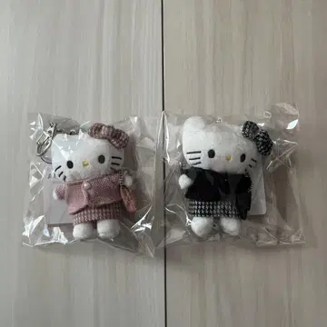 LOWRYSFARM 키티 트위드 키링 핑크 블랙