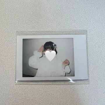 iLiFE! 아이스 MV 의상 런 폴라로이드