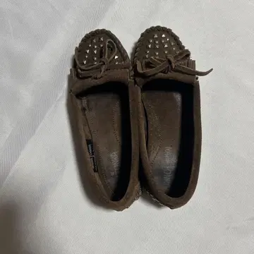 MINNETONKA 스터드 장식 모카신 5