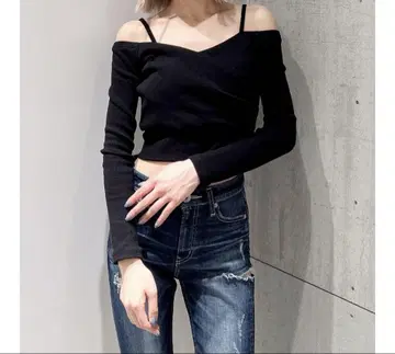 GYDA 카슈쿨 디자인 오프숄더 상의