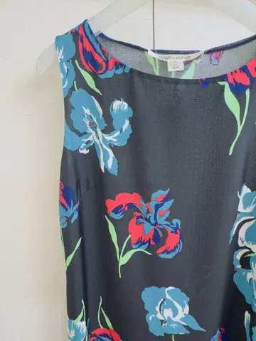 DVF 다이앤 폰 파스텐버그 꽃무늬 슬리브리스 원피스