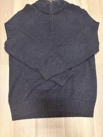 Eddie Bauer 다크 그레이 스웨터