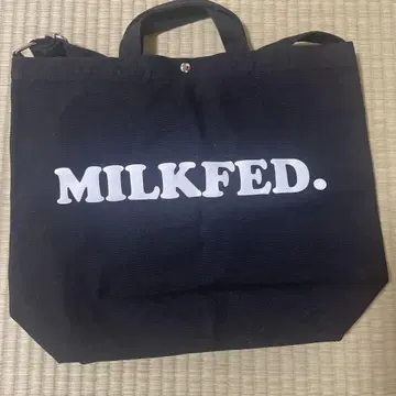 MILKFED. 블랙 숄더백