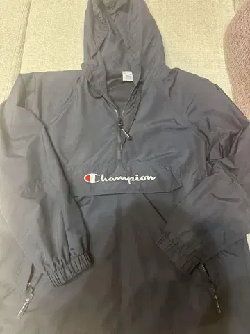 Champion 블랙 풀오버 나일론 자켓