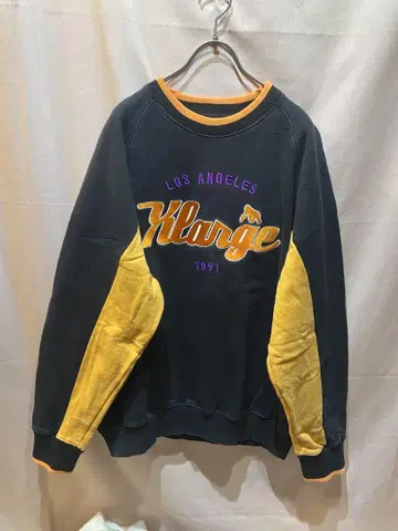 XLARGE 트레이닝복 Los Angeles 래글런 스웨트 셔츠
