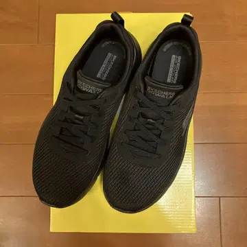 SKECHERS GO WALK 블랙 스니커즈