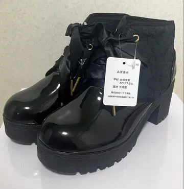 [ 미사용 새상품 ] 통굽 부츠 힐 택 포함