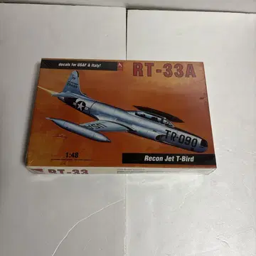 호비크라프트 RT-33A Recon Jet T-Bird 1:48 미개봉