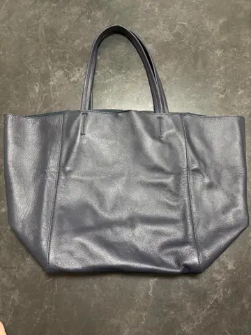 The pith 네이비 가죽 토트백