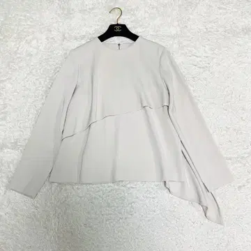 새상품급 ADORE 비대칭 쉬폰 상의 블라우스 38