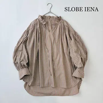 슬로브 이에나 볼륨 슬리브 블라우스 스키퍼 베이지