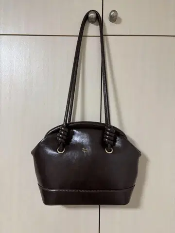moi tytto 뉴앙스 숄더백 브라운