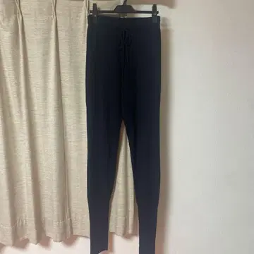 Freemanb 캐시미어 루즈핏 레깅스