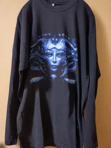 레어 Giger 기거 롱티 블랙 소매 프린트 XL